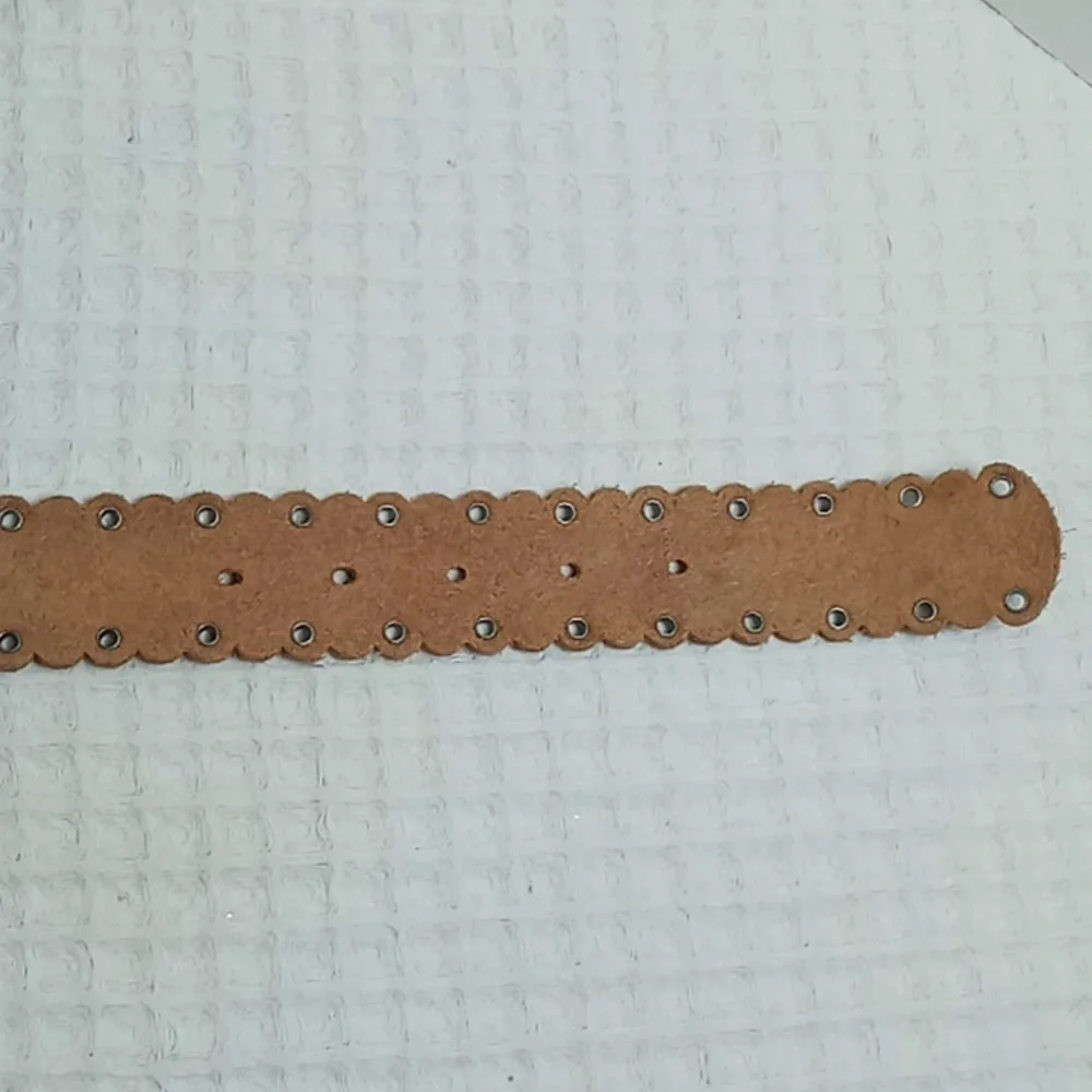 Fossil Brown Leather Belt With Coin Details Scalloped Edges And Grommets Size M - Picture 9 of 14